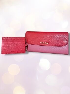 Miu Miu Two-Tone Red and Pink Leather Wallet with Card Holder
